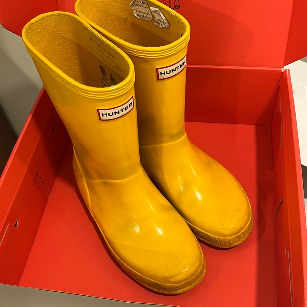 Hunter kids raining boots